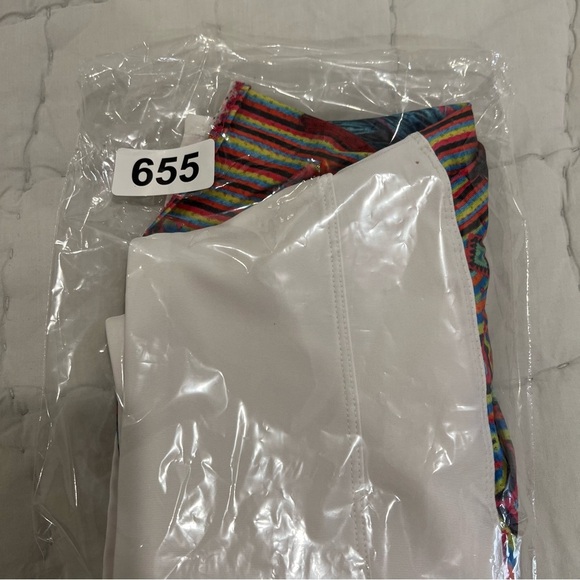 Lucky In Love Tennis Skort Womens Extra Small White Multicolor Geometric Print - Picture 10 of 10